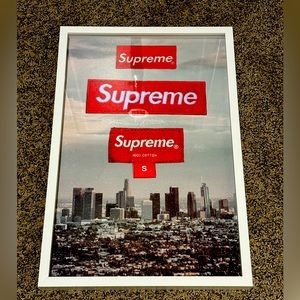 Supreme wall decor